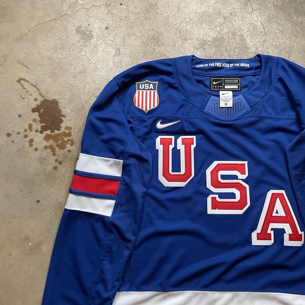 Jack Eichel 2026 Olympics Team USA Size XL Jersey Blue - Picture 5 of 7